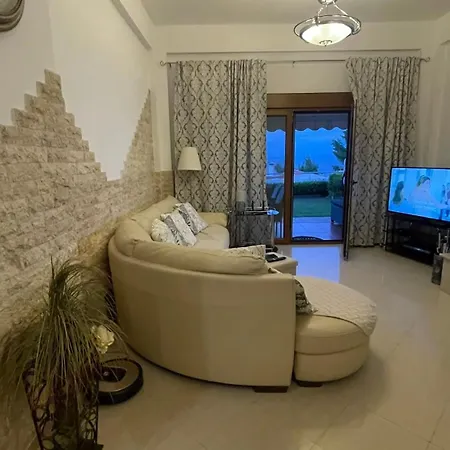 Nyaraló Lena's House