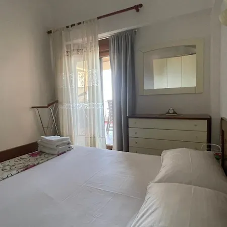 Lena's House Nyaraló *