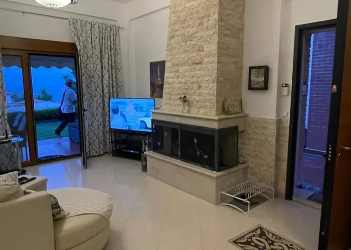 Lena's House Kriopigi