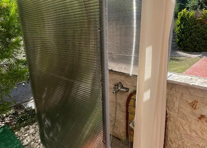 Lena's House * Kriopigi