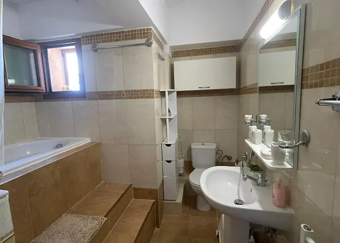 Lena's House Tatil Evi