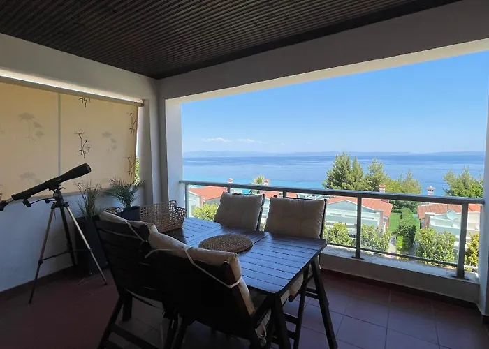 Lena's House Tatil Evi *